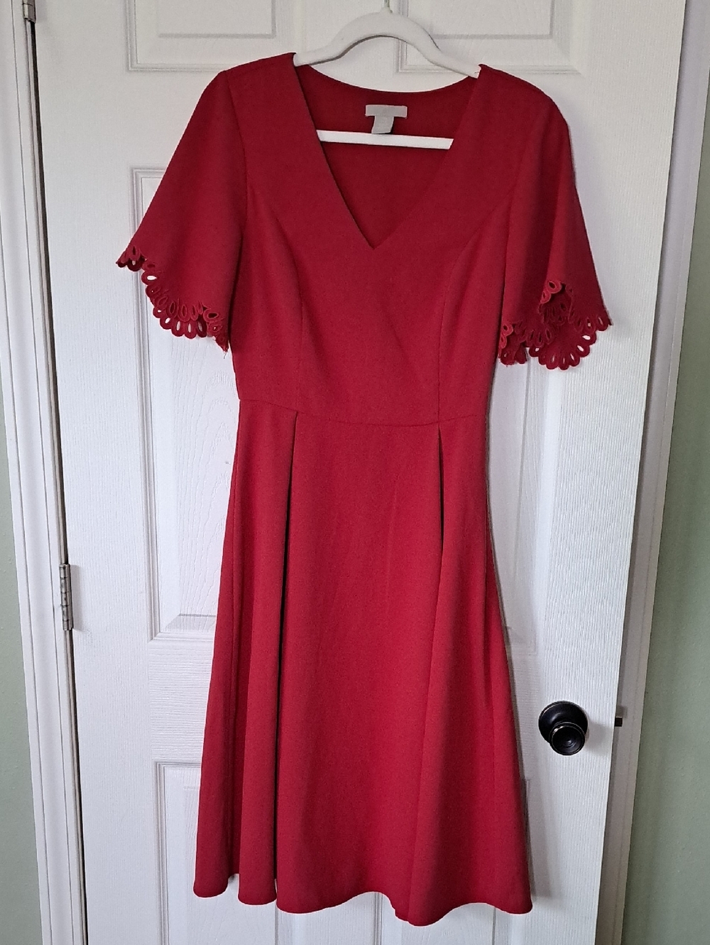 H&M Red V-Neck Midi Dress Scalloped Flutter Short Sleeves Fit & Flare Modest